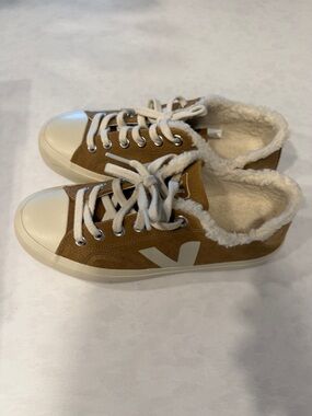 Veja Wata II Low Tent Pierre Sneakers